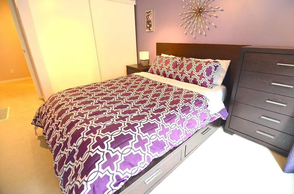 Toronto Escape - The Quartz Townhouse Apartment 0*,